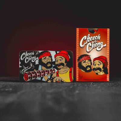 Kratom World 420 V Syndicate Crusher Blumen Kräuter Kreditkarten-Duo Cheech und Chong